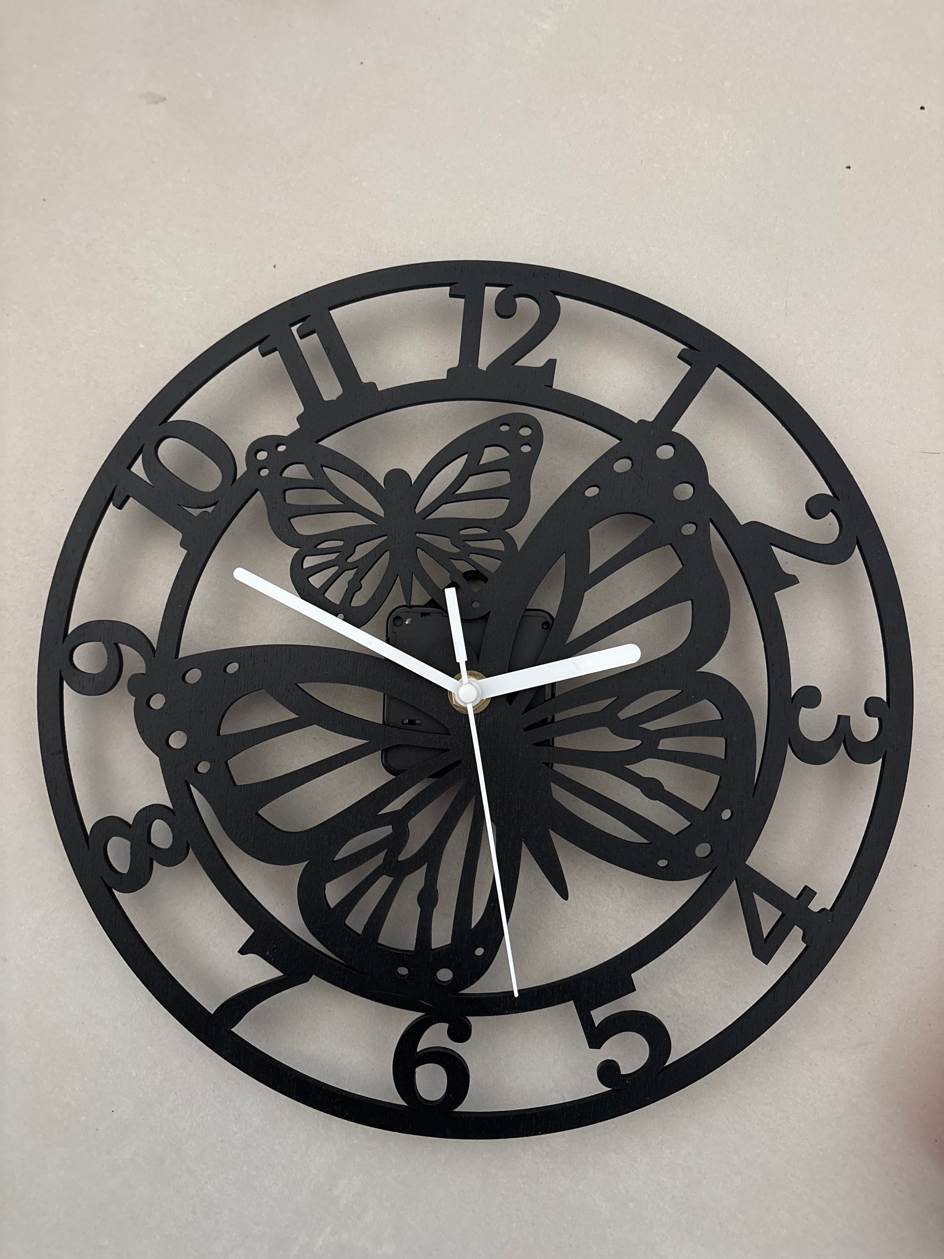 Orologio da Parete Farfalle - Legno Intagliato a Mano